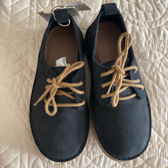 Zara leather (suede) boys/toddler shoes - Picture 2 of 4